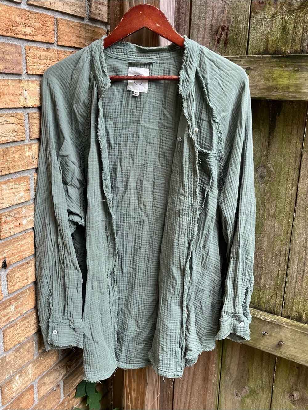 Aerie Sage Green Gauze 100% Cotton Button-Down Shirt